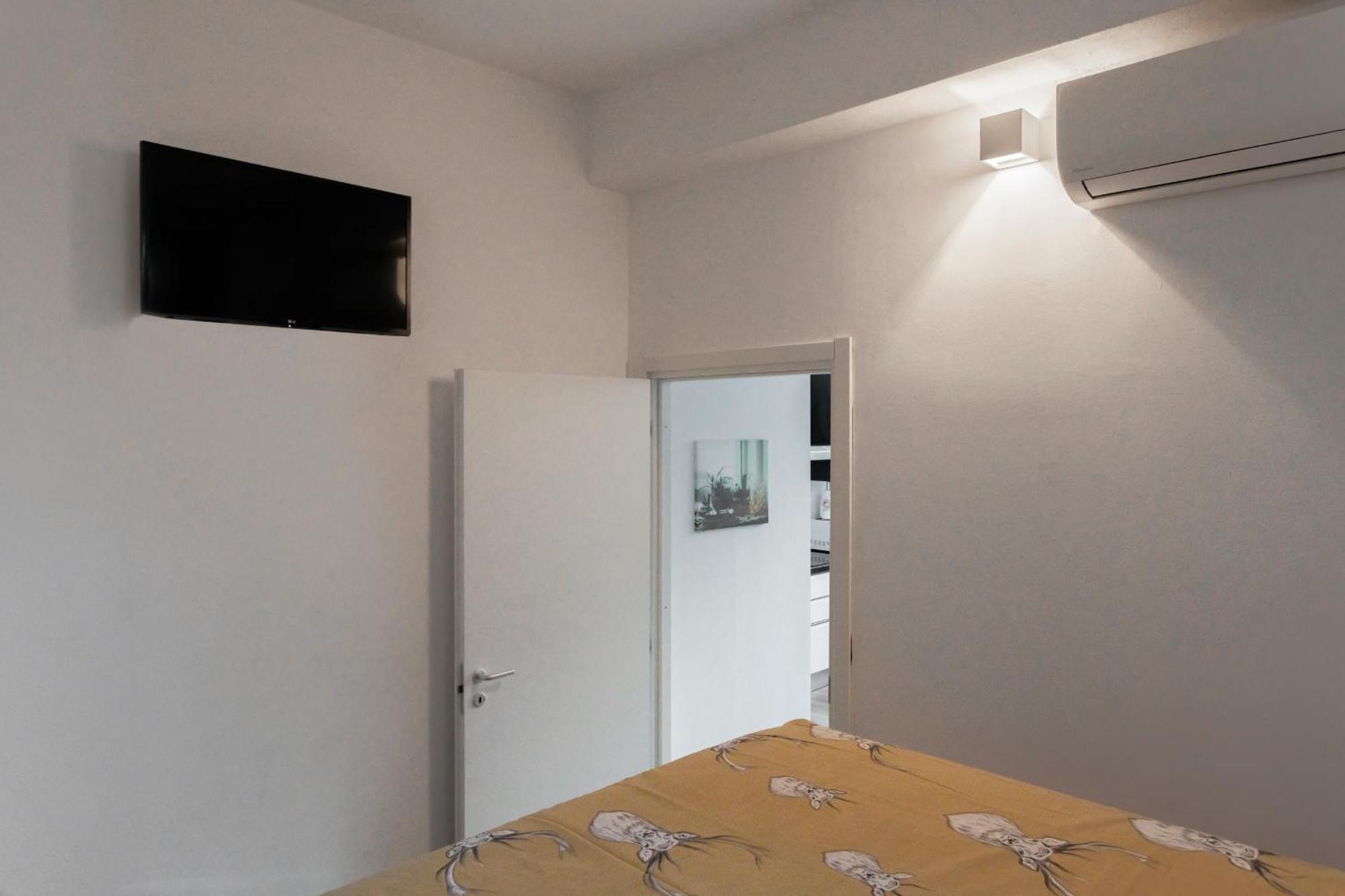 Elegant Sweet Home Suite - Milan, 15 Minute Duomo Εξωτερικό φωτογραφία