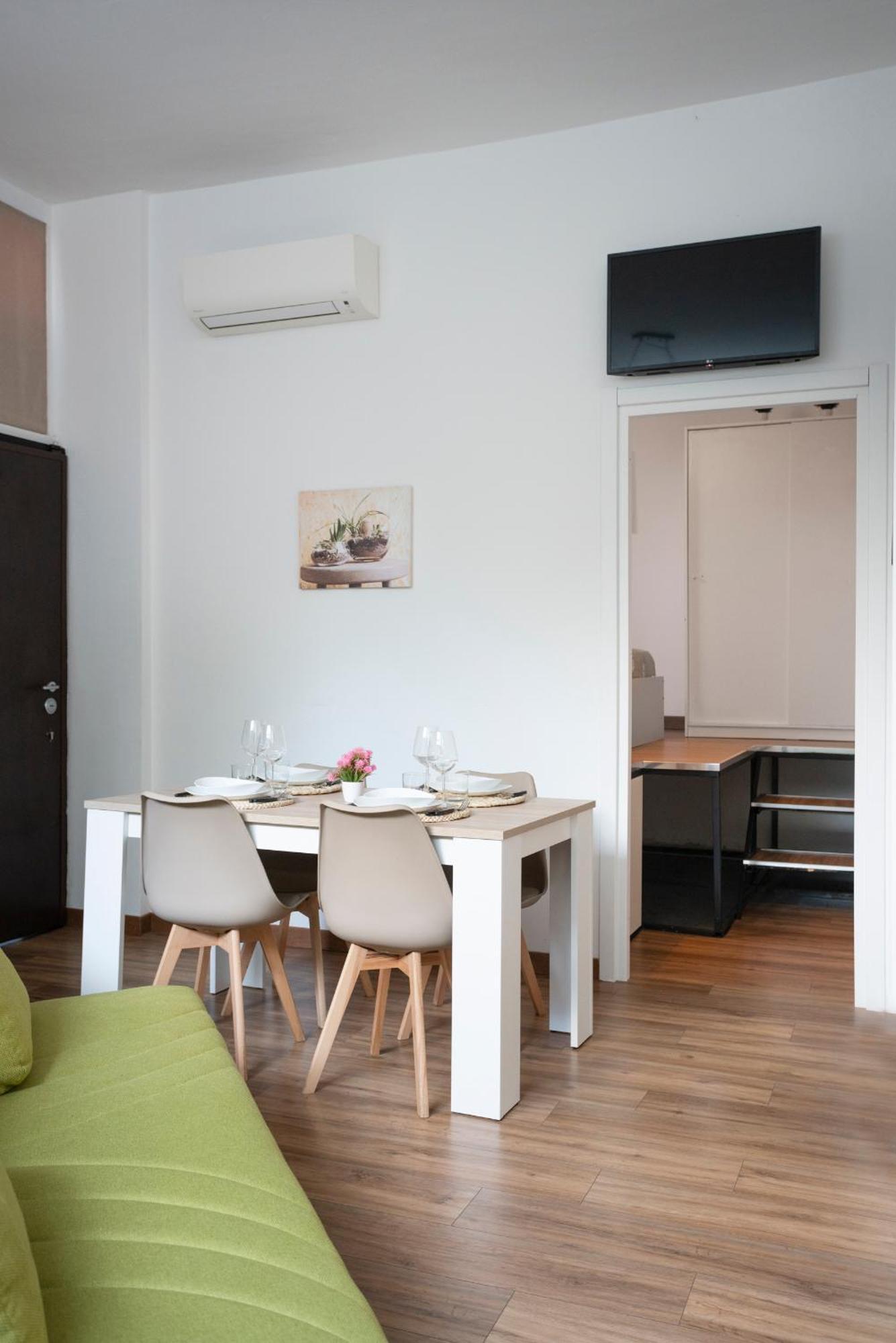 Elegant Sweet Home Suite - Milan, 15 Minute Duomo Εξωτερικό φωτογραφία